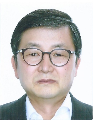 이충기 ?¬ì>
                                   
                                   
                                   
                          
			</div>
	                <div class=